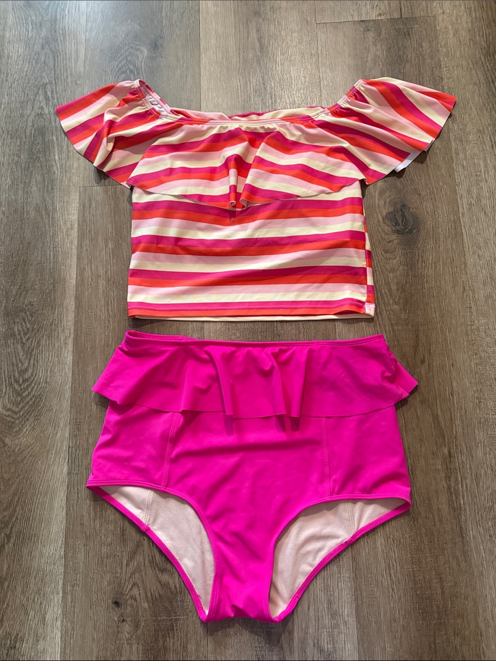 Kortni Jeane Medium Women’s Pink & Orange Ruffle Two-Piece Swim Set